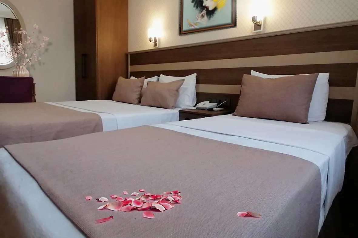 Sembol Hotel Istanbul 3*,